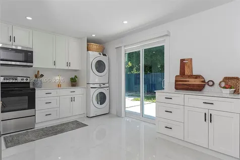 1473 NE 30th Court Pompano Beach FL 33064