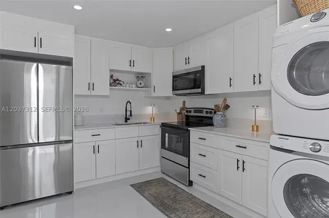 1473 NE 30th Court Pompano Beach FL 33064