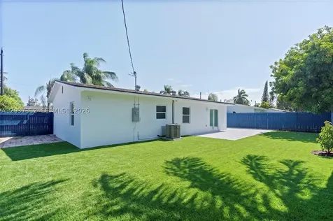 1473 NE 30th Court Pompano Beach FL 33064