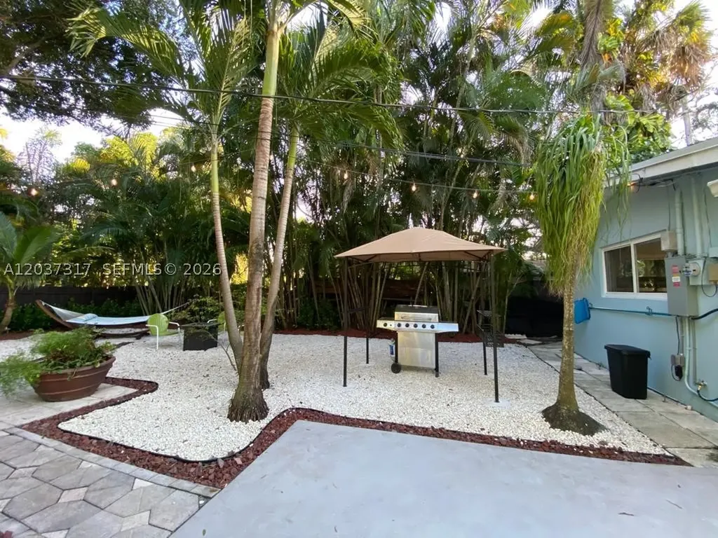 204 SW 19th Avenue Fort Lauderdale FL 33312