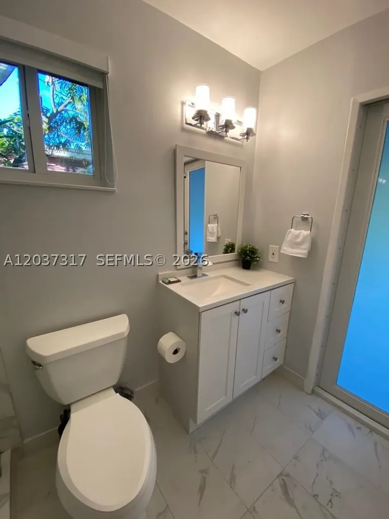 204 SW 19th Avenue Fort Lauderdale FL 33312