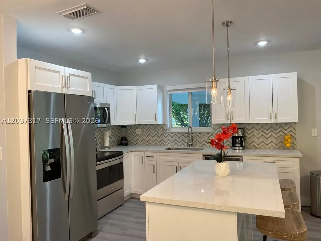 204 SW 19th Avenue Fort Lauderdale FL 33312