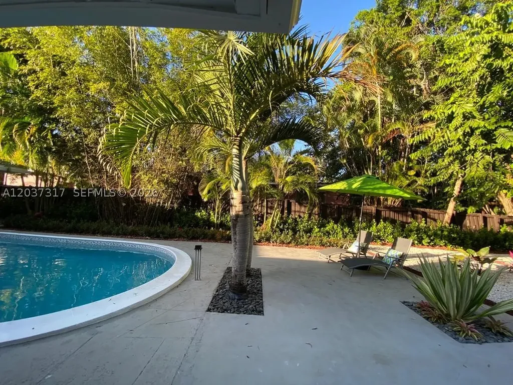 204 SW 19th Avenue Fort Lauderdale FL 33312