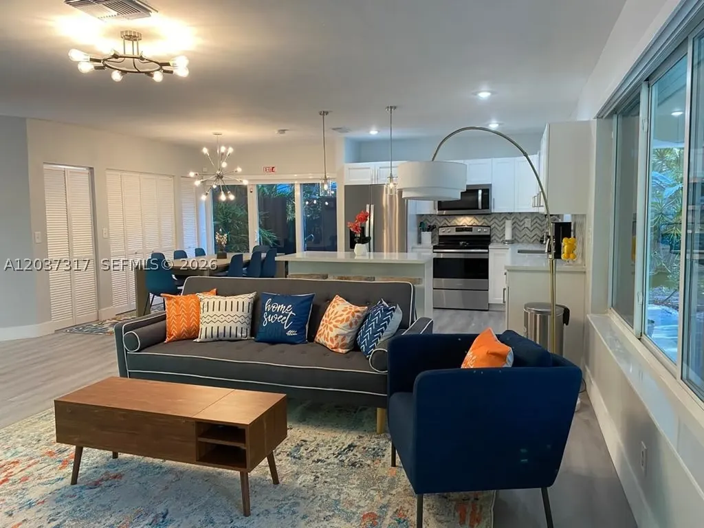 204 SW 19th Avenue Fort Lauderdale FL 33312