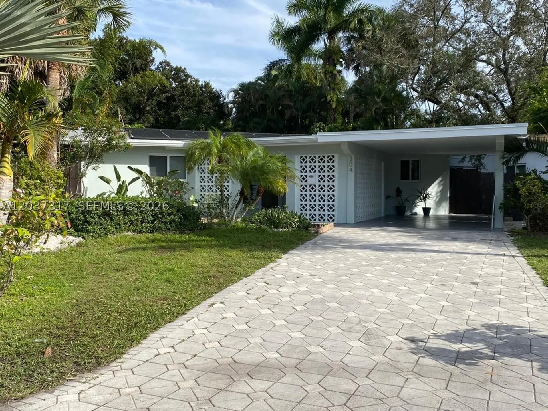 204 SW 19th Avenue Fort Lauderdale FL 33312