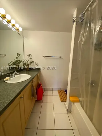 605 S Pine Island Road Plantation FL 33324