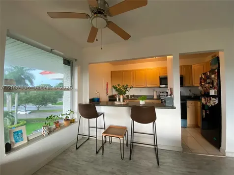 605 S Pine Island Road Plantation FL 33324