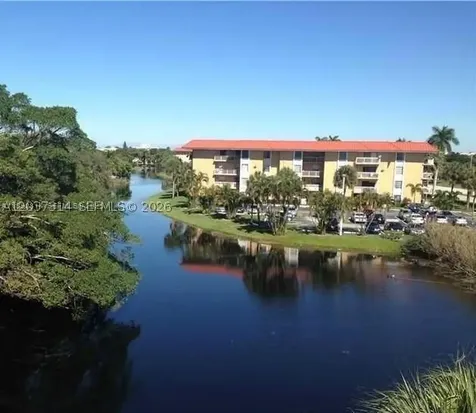 605 S Pine Island Road Plantation FL 33324
