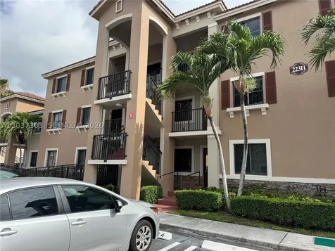 22311 SW 88th Place Cutler Bay FL 33190