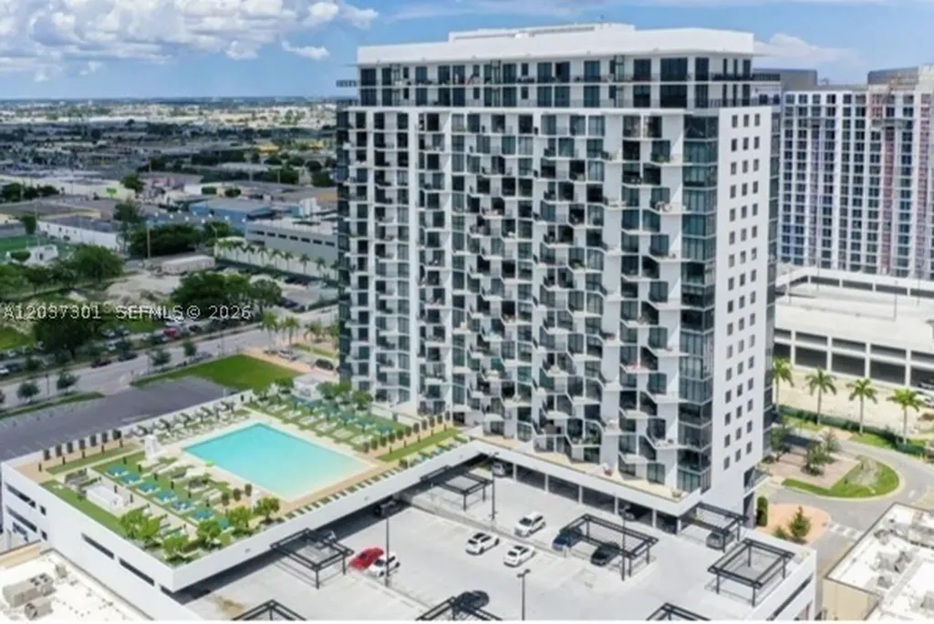 5300 Paseo Boulevard Doral FL 33166