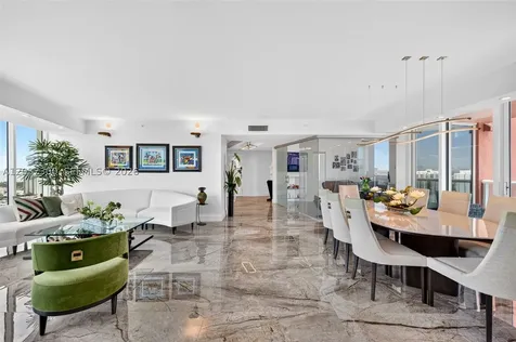3370 Hidden Bay Drive Aventura FL 33180