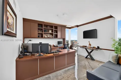 3370 Hidden Bay Drive Aventura FL 33180