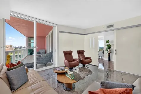 3370 Hidden Bay Drive Aventura FL 33180