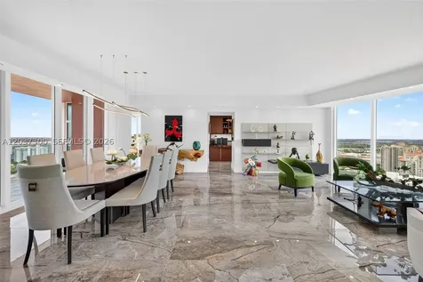 3370 Hidden Bay Drive Aventura FL 33180