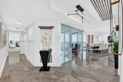 3370 Hidden Bay Drive Aventura FL 33180