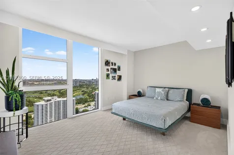 3370 Hidden Bay Drive Aventura FL 33180