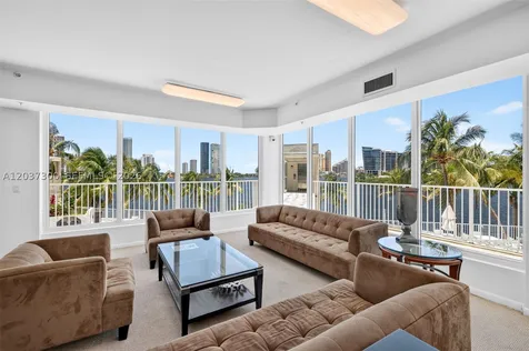 3370 Hidden Bay Drive Aventura FL 33180