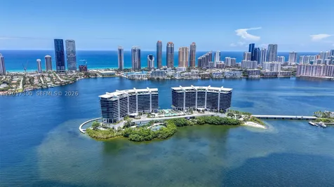 3370 Hidden Bay Drive Aventura FL 33180