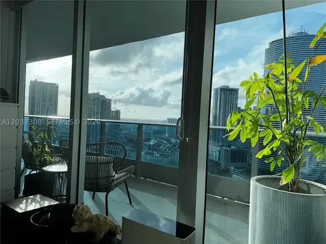 200 Biscayne Boulevar Way Miami FL 33131