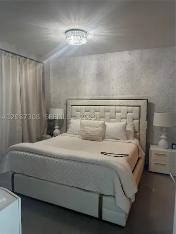 200 Biscayne Boulevar Way Miami FL 33131