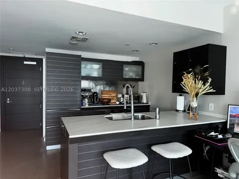 200 Biscayne Boulevar Way Miami FL 33131