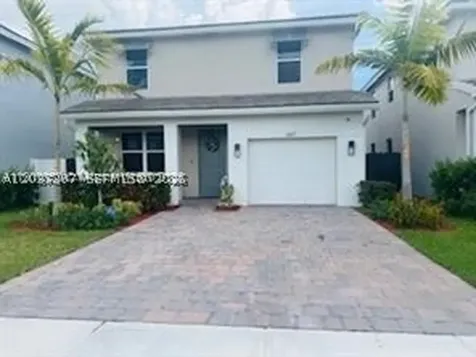 687 SE 17 Avenue Homestead FL 33033