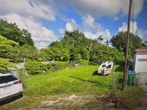 1449 NW 68th Terrace Miami FL 33147