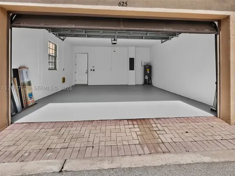 625 SW 146th Terrace Pembroke Pines FL 33027