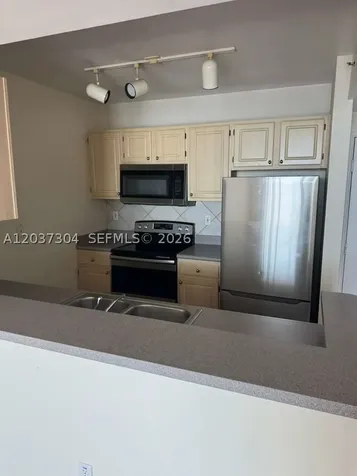 2665 SW 37th Avenue Miami FL 33133