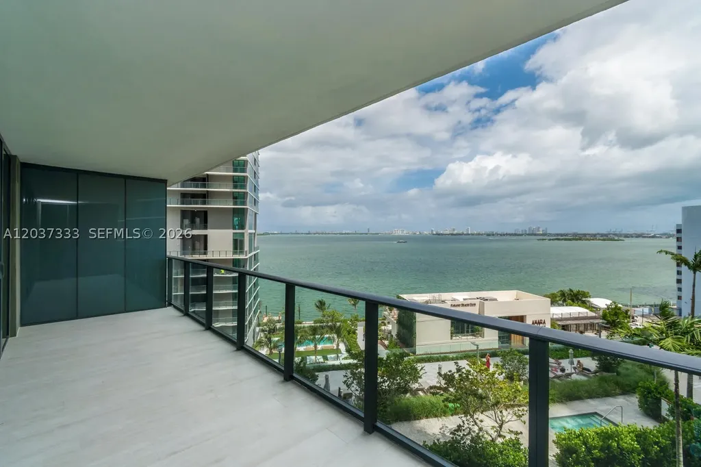 650 NE 32nd Street Miami FL 33137
