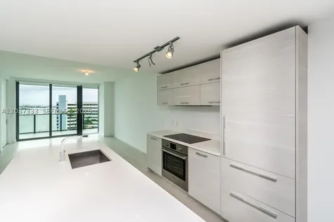 650 NE 32nd Street Miami FL 33137