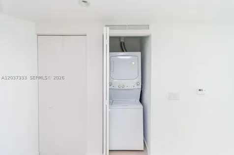 650 NE 32nd Street Miami FL 33137