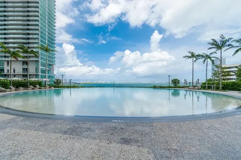 650 NE 32nd Street Miami FL 33137