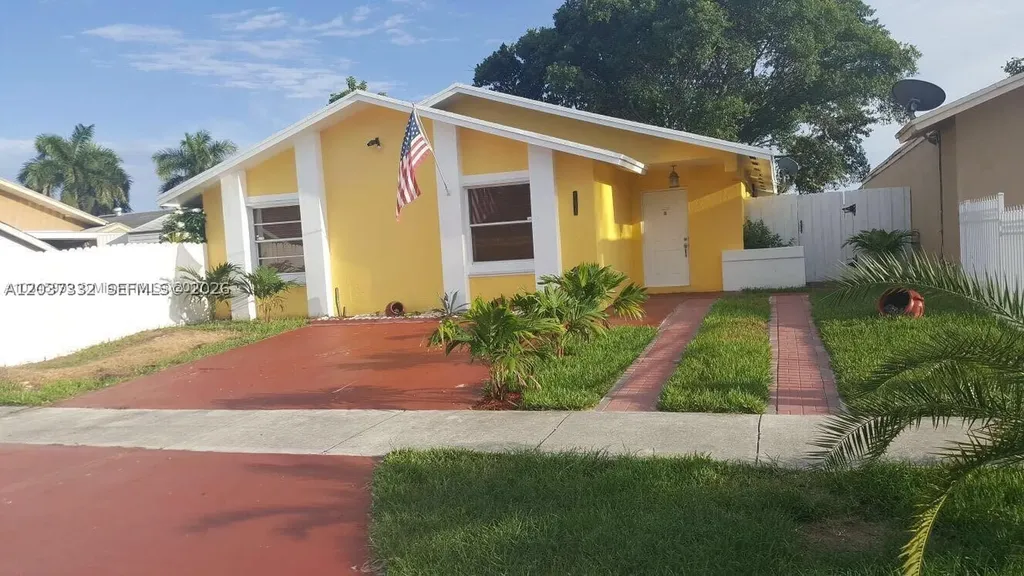 11878 SW 208th Terrace Miami FL 33177