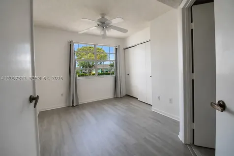2518 SE 20th Place Homestead FL 33035
