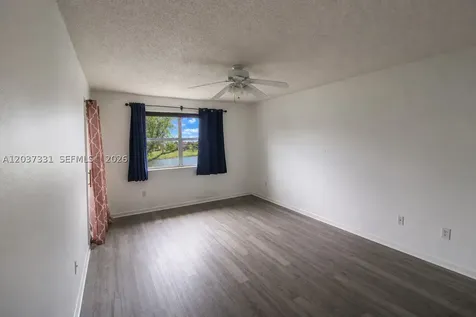 2518 SE 20th Place Homestead FL 33035