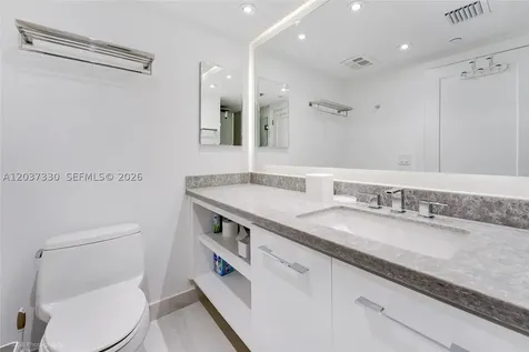 201 Crandon Boulevard Key Biscayne FL 33149