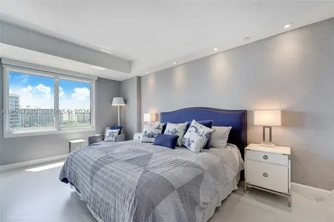 201 Crandon Boulevard Key Biscayne FL 33149
