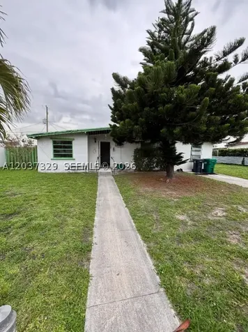 11410 SW 44th Street Miami FL 33165