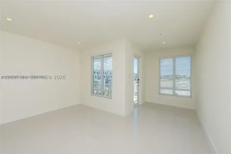 10245 NW 63rd Terrace Doral FL 33178