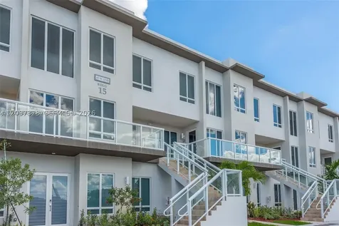 10245 NW 63rd Terrace Doral FL 33178
