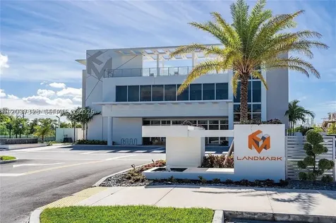 10245 NW 63rd Terrace Doral FL 33178
