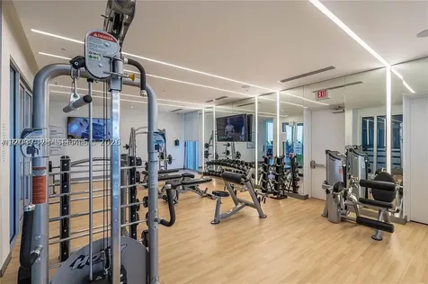 10245 NW 63rd Terrace Doral FL 33178