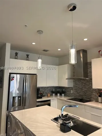 10245 NW 63rd Terrace Doral FL 33178