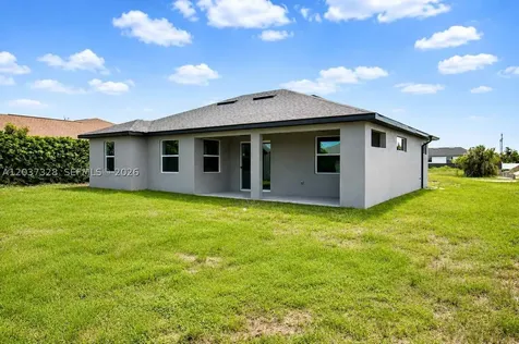 3909 16th Street W Lehigh Acres FL 33971
