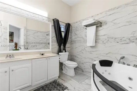 649 Willow Bend Road Weston FL 33327