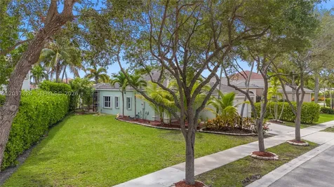649 Willow Bend Road Weston FL 33327