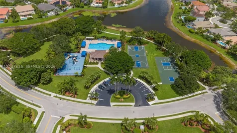 649 Willow Bend Road Weston FL 33327