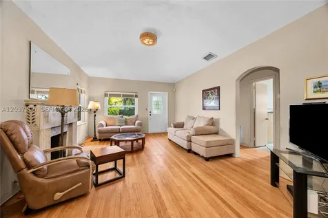 28 NW 100th Street Miami Shores FL 33150
