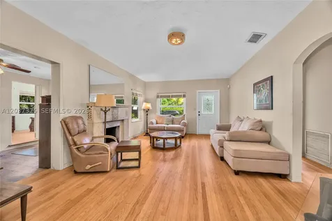 28 NW 100th Street Miami Shores FL 33150